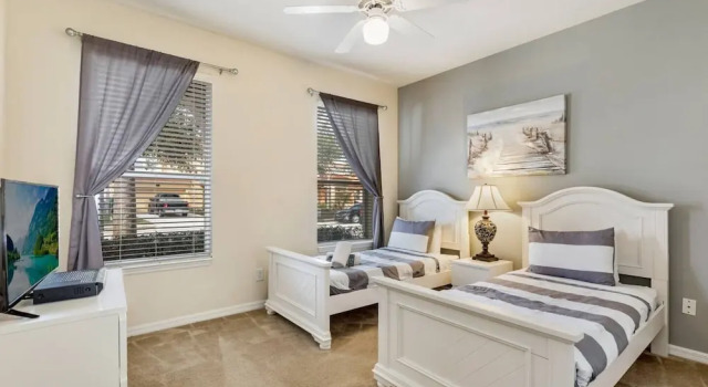 Gorgeous Davenport 5 Bed Villa with Pool Hot Tub, Забронировать Вилла Давенпорт Orlando Metropolitan Area