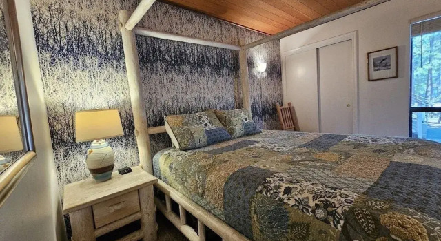 Номер Standard Tall Pines Retreat 4 Bedroom Condo by RedAwning