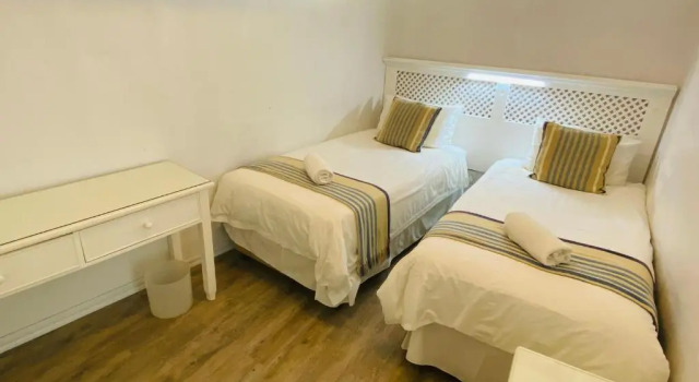 Апартаменты с 2 комнатами Breakers Resort Apartments