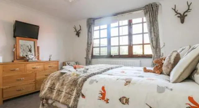 Phoenix Cottage