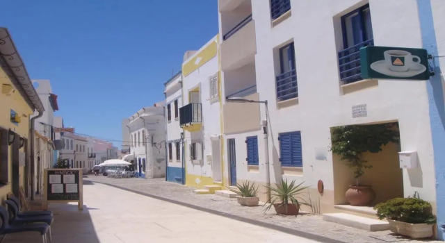 Apartamentos Rossio Mar, Забронировать Апартаменты/квартира Отели Албуфейра с парковкой, рядом с Municipal Museum of Archaeology, Парковка