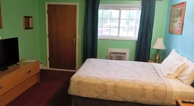 Номер Economy Two Rivers Inn