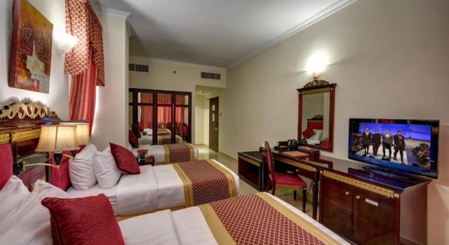 Трёхместный номер Standard Comfort Inn Hotel Deira