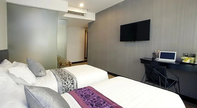 Двухместный номер Deluxe M1 Hotel North Point