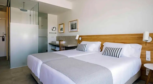 Двухместный номер с видом на море AYA Seahotel