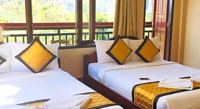 Семейный номер Standard с видом на горы Mountain View Riverside Boutique Hotel