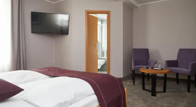 Люкс Hotel Hafentor
