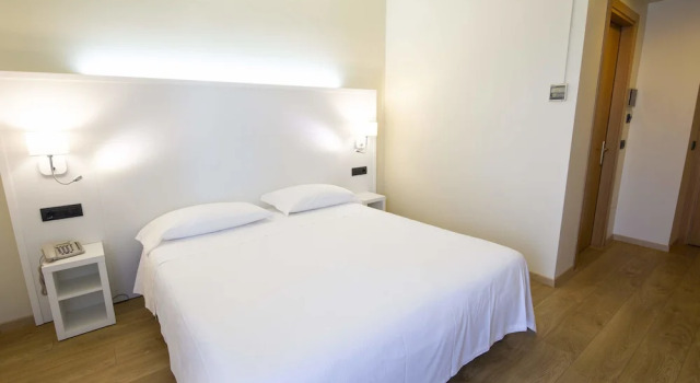 Двухместный номер Standard с балконом Hotel Parigi 2 & Spa