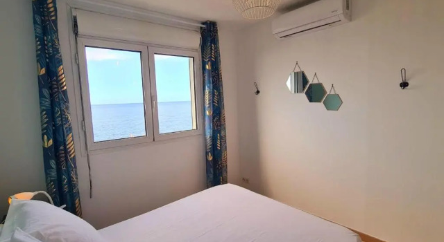 L appartement L Ocean, T2 d'environ pour 2 personnes avec balcon une vue imprenable sur l'océan, Prenota Appartamento La Possession Saint-Denis