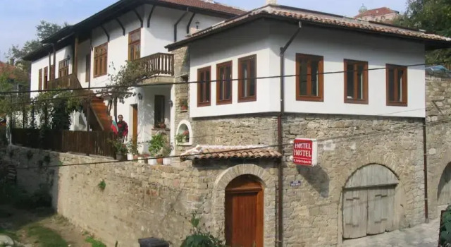 Hostel Mostel