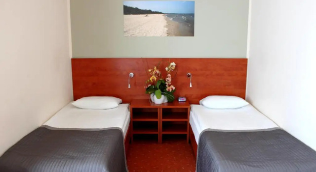 Hotel Górski, Varaa Hotelli Hotellit Pommeri pysäköinnillä, Pysäköinti