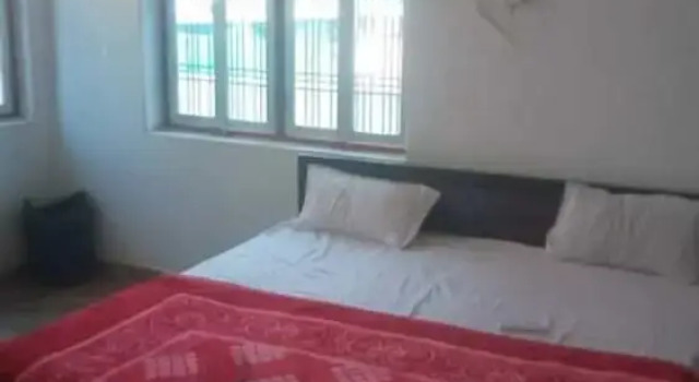 Номер Deluxe Priyanshu Residency & Kartik Inn Guest