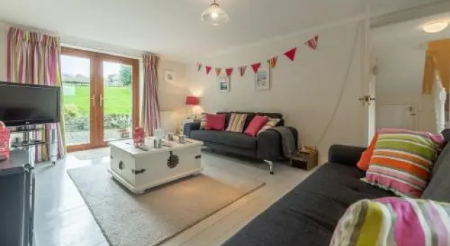 Curlew's Cwtch, Book Hotel Hoteller i St Minver med parkering, Parkering