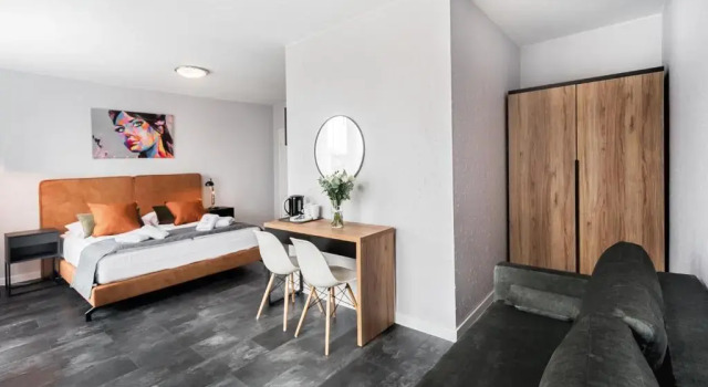 Четырёхместный номер Standard с балконом Villa Bluemica