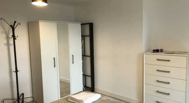 Sky Modern Apartment, Varaa Huoneisto Asunnot kohteessa Merseyside, Huoneisto