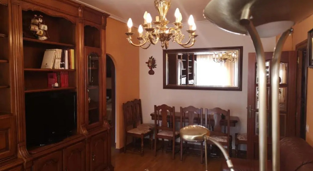 Апартаменты Apartamento GALLARZA con Parking