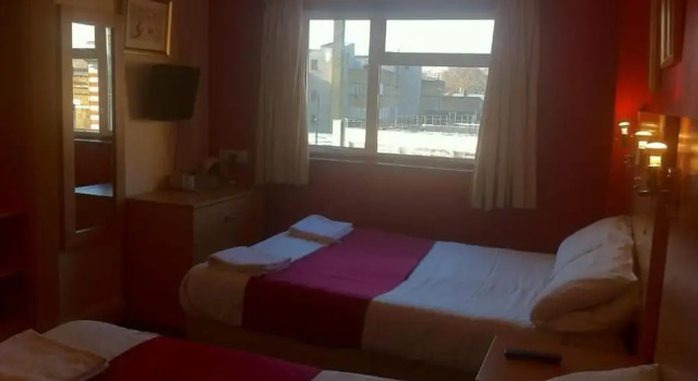 Четырёхместный номер Standard City Inn Express Hotel