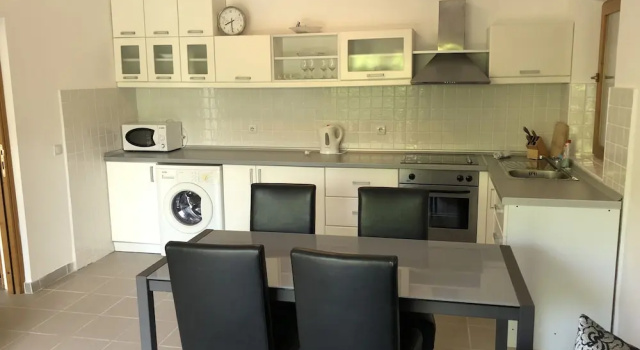 1 Bedroom Apartment With Stunning Views, Boek Appartement Dobrota 