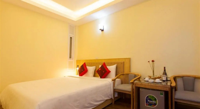 Двухместный номер Standard Queen Light Hotel - Ha Noi Old Quater