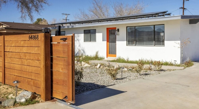 Walpi Ranch - Joshua Tree Getaway W/ Hot Tub, Fire Pit & Bbq! 3 Bedroom Home by RedAwning, Забронировать Дом для отпуска Коттеджи Джошуа-Три, Коттедж