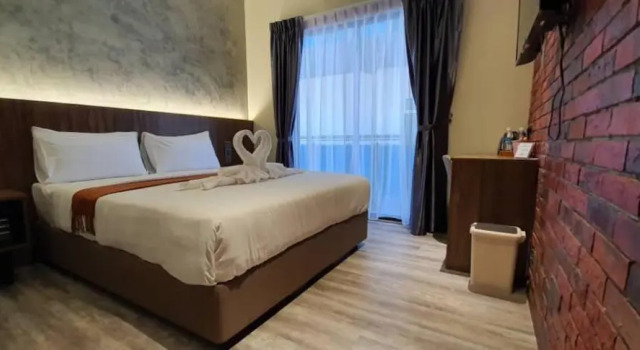 Двухместный номер Standard с балконом VISTA HOTEL