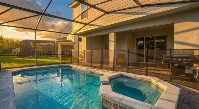 Коттедж Enchanted Palms Villa 7BR w Private Pool