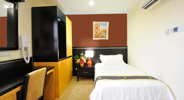 Hallmark Regency Hotel - Johor Bahru