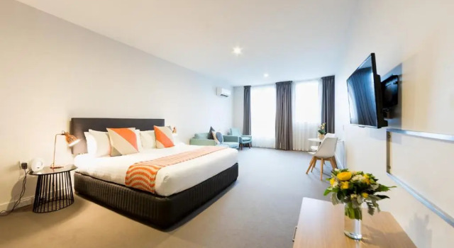 Студия с видом на воду Customs House Hotel