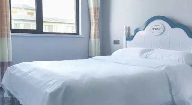 Семейный люкс с 3 комнатами Linqi Fengyue Homestay