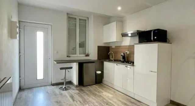 Studio En Centre Ville, Book Apartment Montceau-les-Mines 