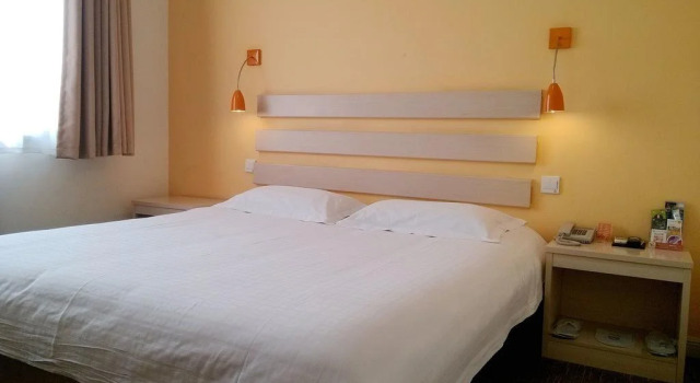 Zhongzhou Hotel Kaifeng Daliangmen - Kaifeng, Book Hotel Kaifeng Henan