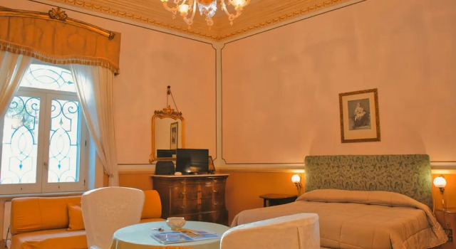 Номер Deluxe B&B Flora House