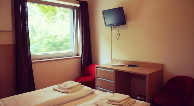 Двухместный номер Standard с видом на сад Hotel Mettmann