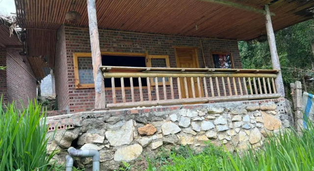 Кровать в общем номере Sapa Hmong Bungalow Homestay