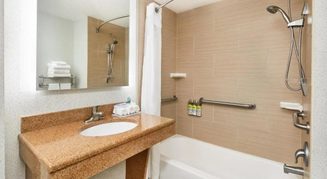 Номер Standard Holiday Inn Express & Suites Jacksonville South East - Medical Center Area by IHG