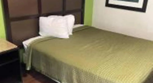 Номер Economy Sunrise Extended Stay Hotel
