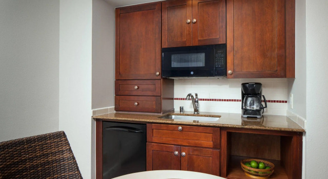 Двухместный номер Standard с балконом и oceanfront Marriotts Kauai Beach Club