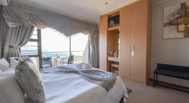Номер Luxury с балконом Bar-t-nique Guest House