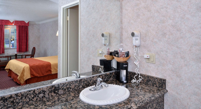 Двухместный номер Standard Americas Best Value Inn & Suites - Fontana