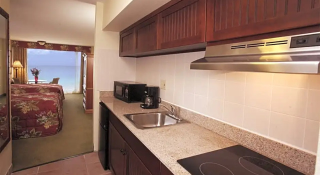 Номер Standard oceanfront Delta Hotels by Marriott Daytona Beach Oceanfront