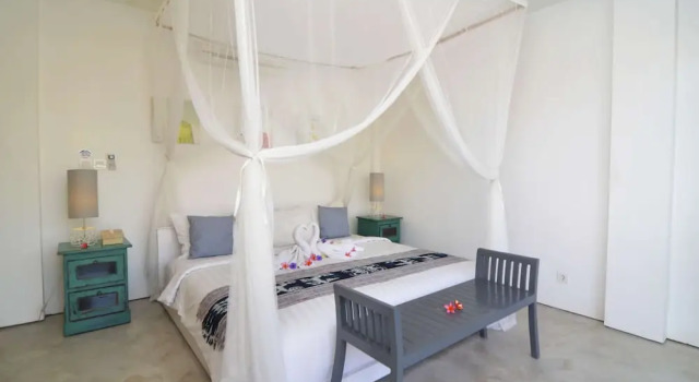 Rent a Luxury Villa in Bali Close to the Beach, Rezervovat Vila Chaty v Bali, Chalupa