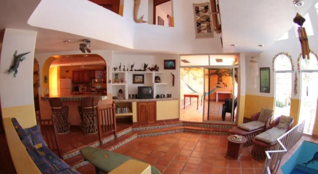 Коттедж Hotel Villa Tropical