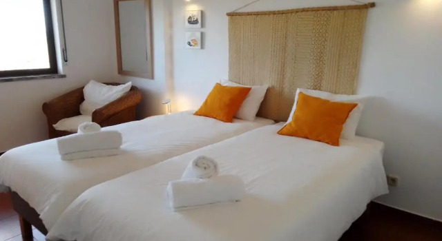 Апартаменты Casa do Beliche - frente praia, grande terraço privado
