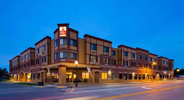 Radisson Hotel River Falls, Reserva ahora Hotel River Falls Wisconsin