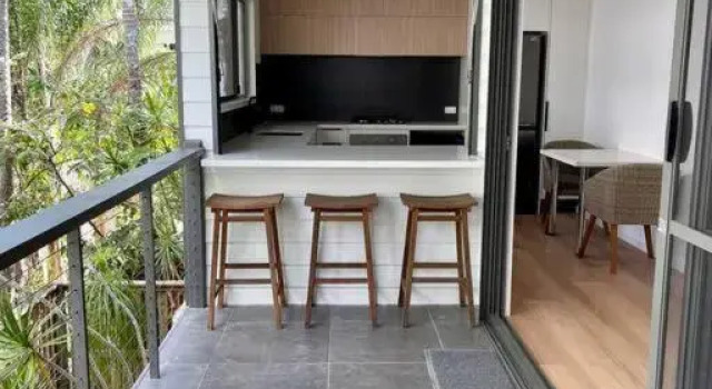 New 2 bedroom unit with river views, Забронировать Отель Отели Нузавилл с парковкой, рядом с Reef Street Bushland Reserve, Парковка