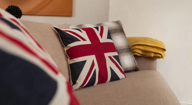 southfield 3 bedroom house, Varaa Hotelli 3 tähden hotellit kohteessa Merseyside, 3*