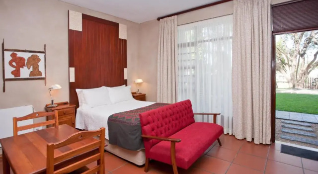 Двухместный номер Standard Miles B&B Guest House