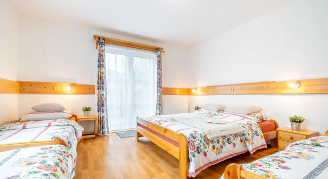 Apartments Iwona, Buchen Sie Ferienwohnung Rochlitz an der Iser Region Königgrätz