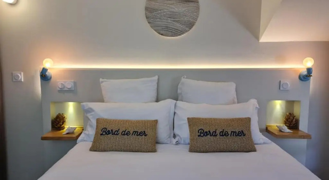 Полулюкс с красивым видом из окна Hôtel Le C - Boutique Hôtel