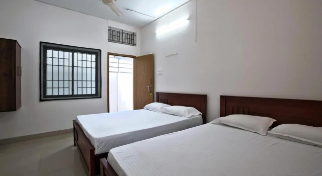 Sarvam Lodge